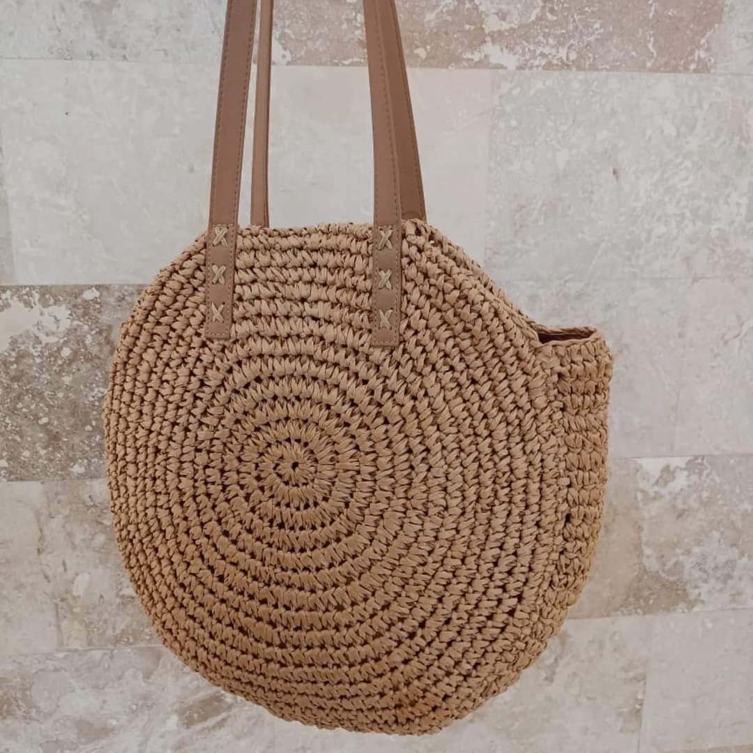 Ladies straw bag