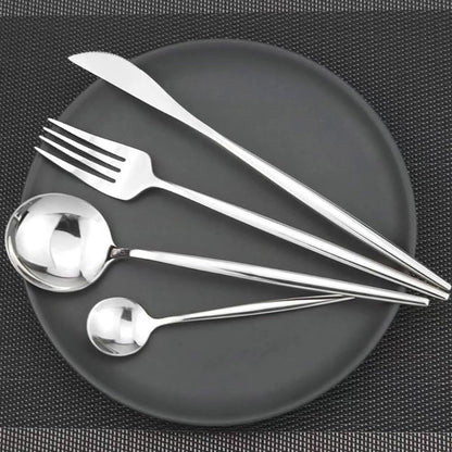 24Pc Cutlery set