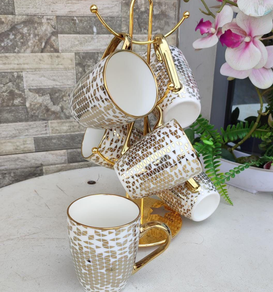 Mugs with gold deco