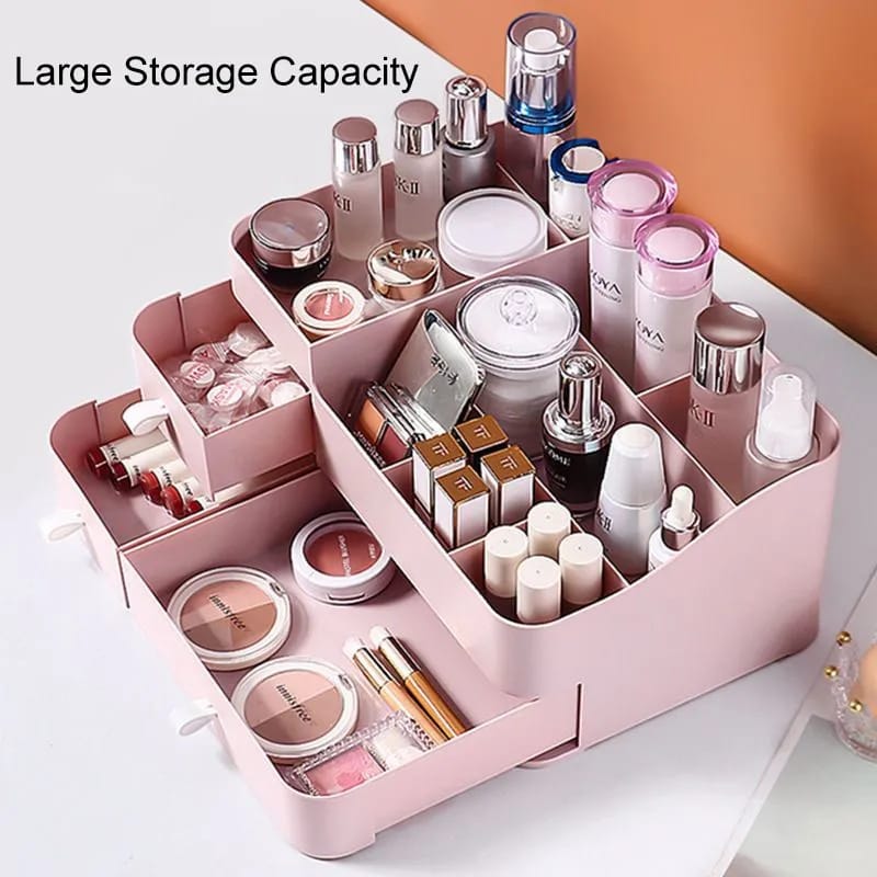 Large Capacity Plastic Make Up Organizer