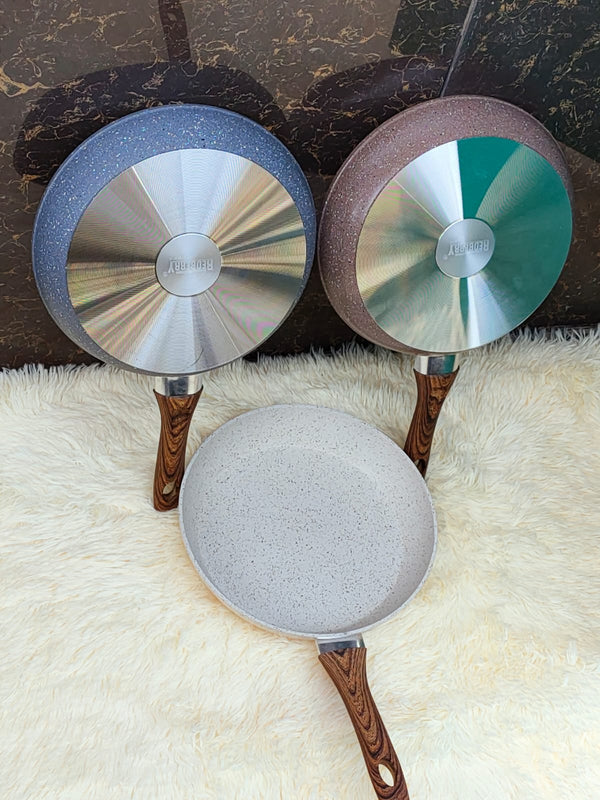 Fry pan