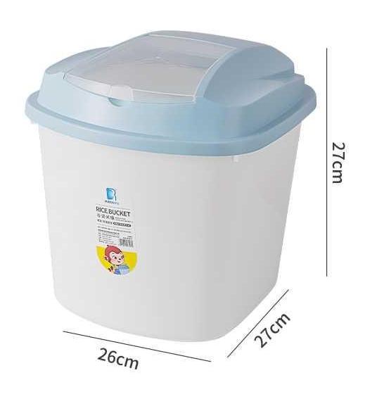 Rice/Cereal Bucket with Measuring Cup