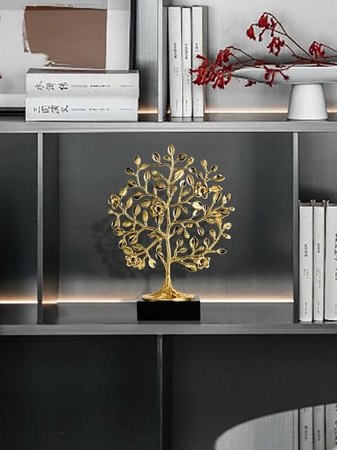 Gold Tree Decor