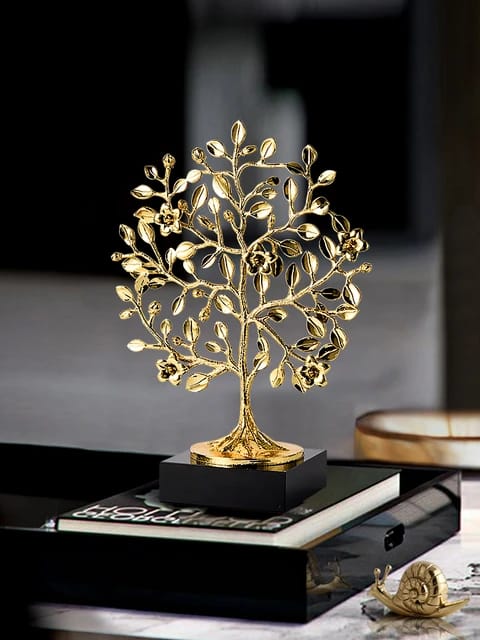 Gold Tree Decor