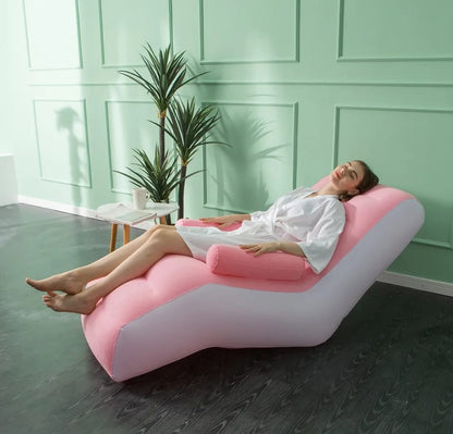 Inflatable Seat with Armrest