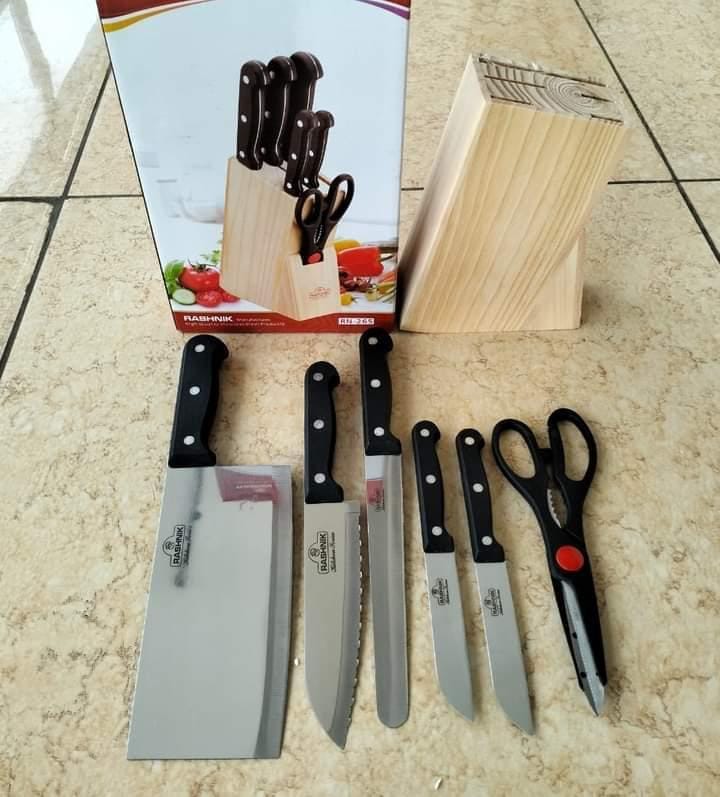 Knives set