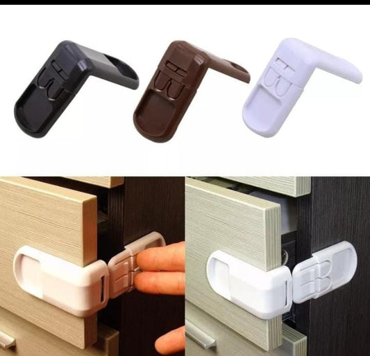 Children corner safety locks