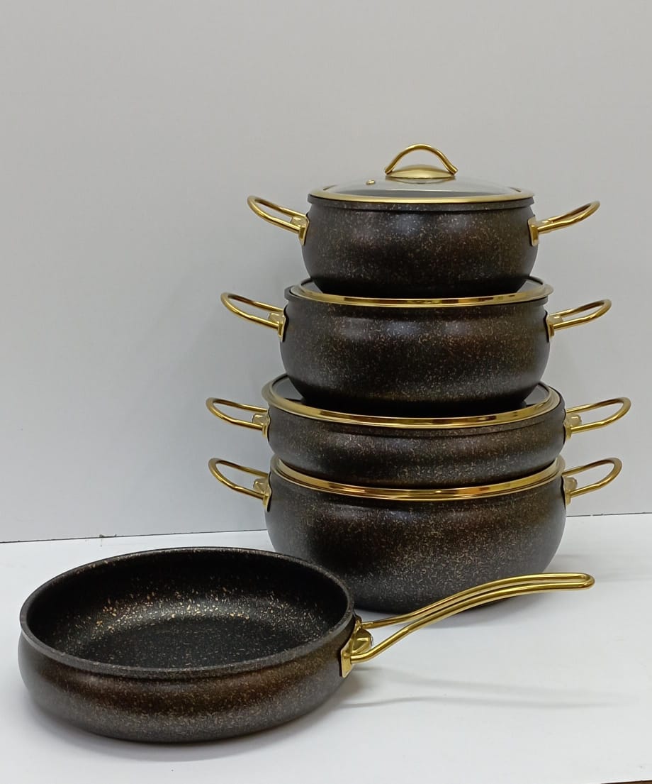 Cookware set