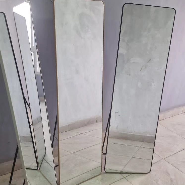 Unbreakable mirror