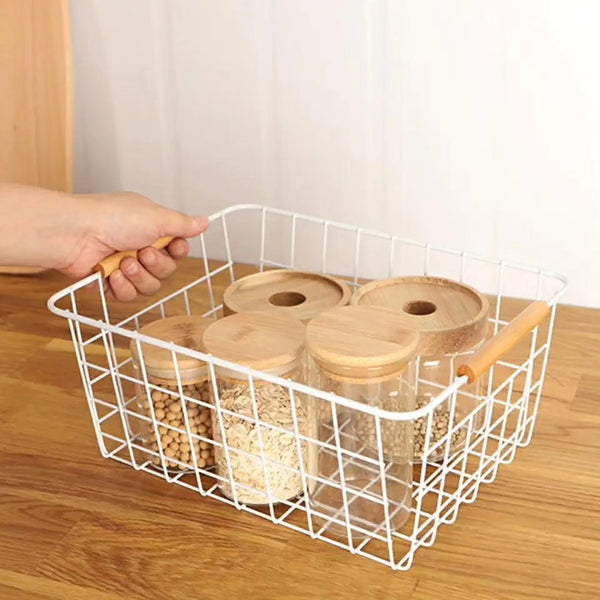Metallic Organizer/Basket Gha