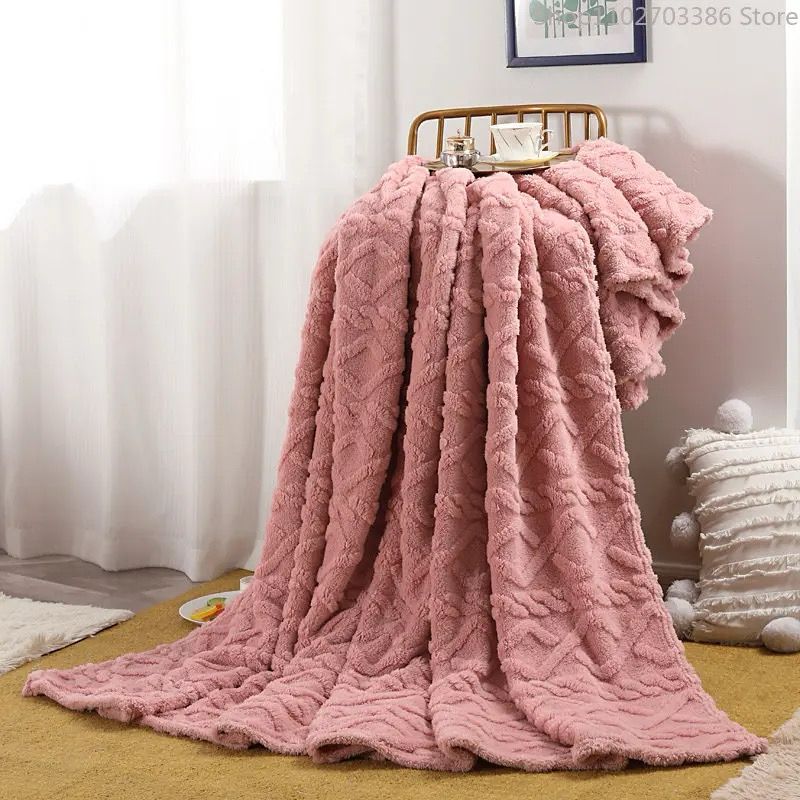 6*7 Solid Flannel Embossed Blanket