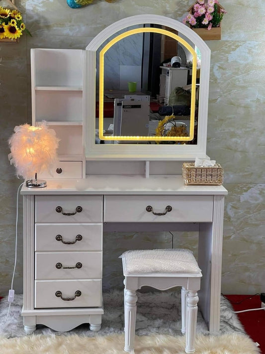 Dressing Table with LED Lighting