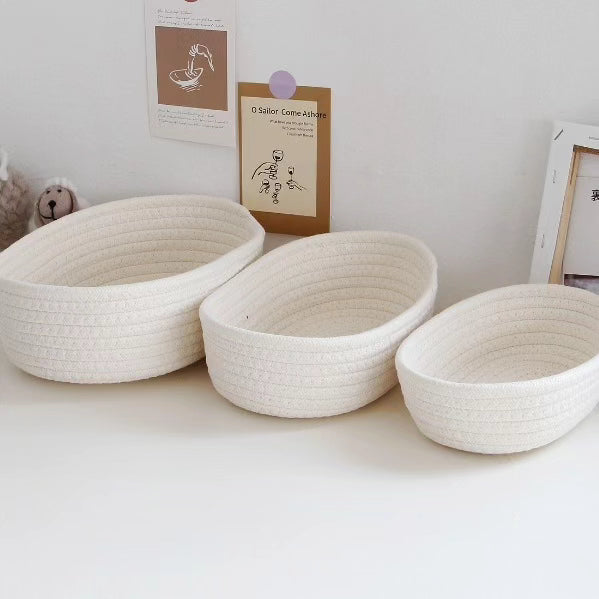 Set of 3 woven baskets