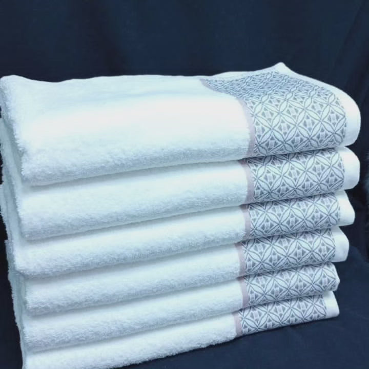 Cotton medium towels