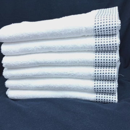 Cotton medium towels