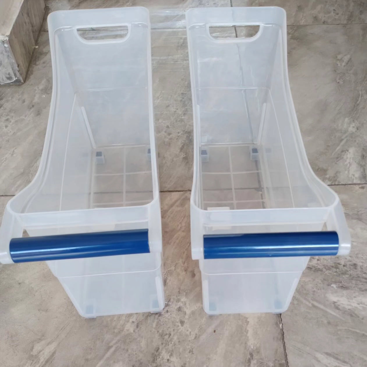 Multifunctional Plastic Storage Basket with Wheels