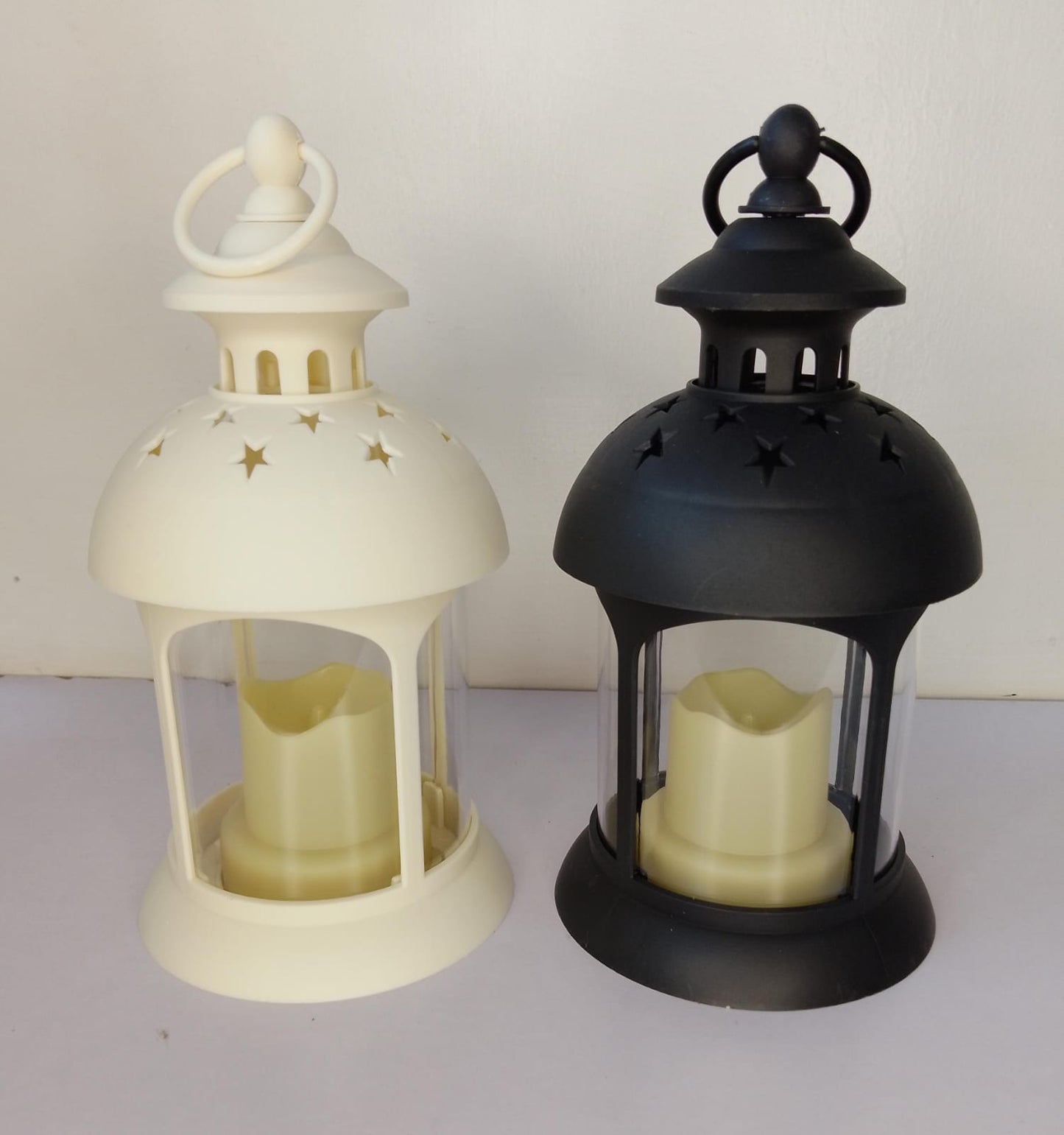 *Decorative LED Lantern