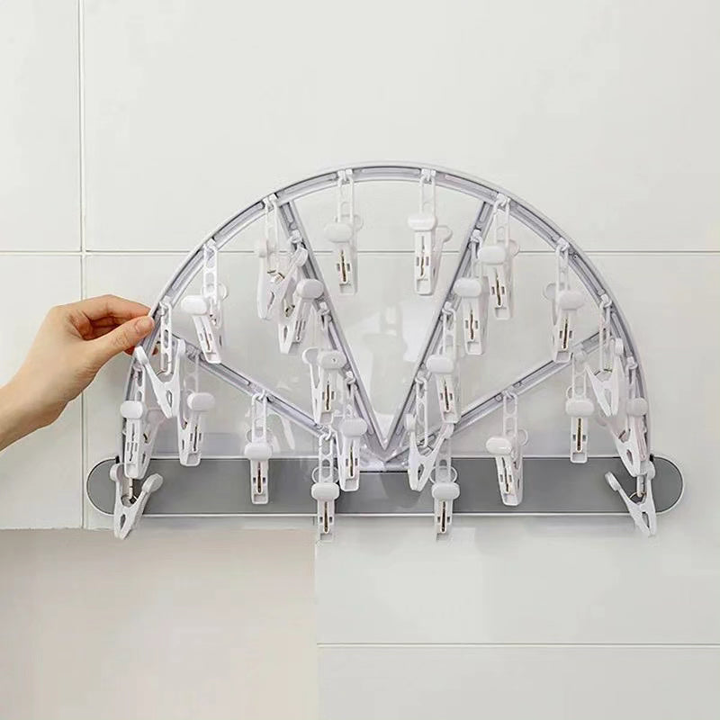 24 Clip Foldable Clothes Hanger