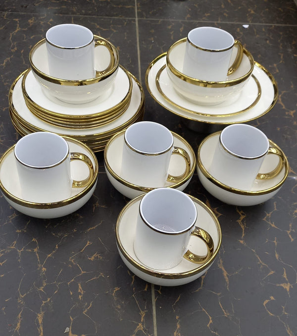 24 Piece Dinnerware Set