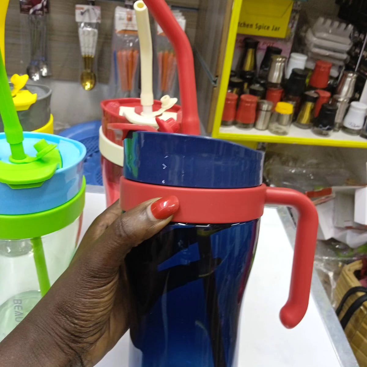 800ml Juice Cups with Silicone Straws