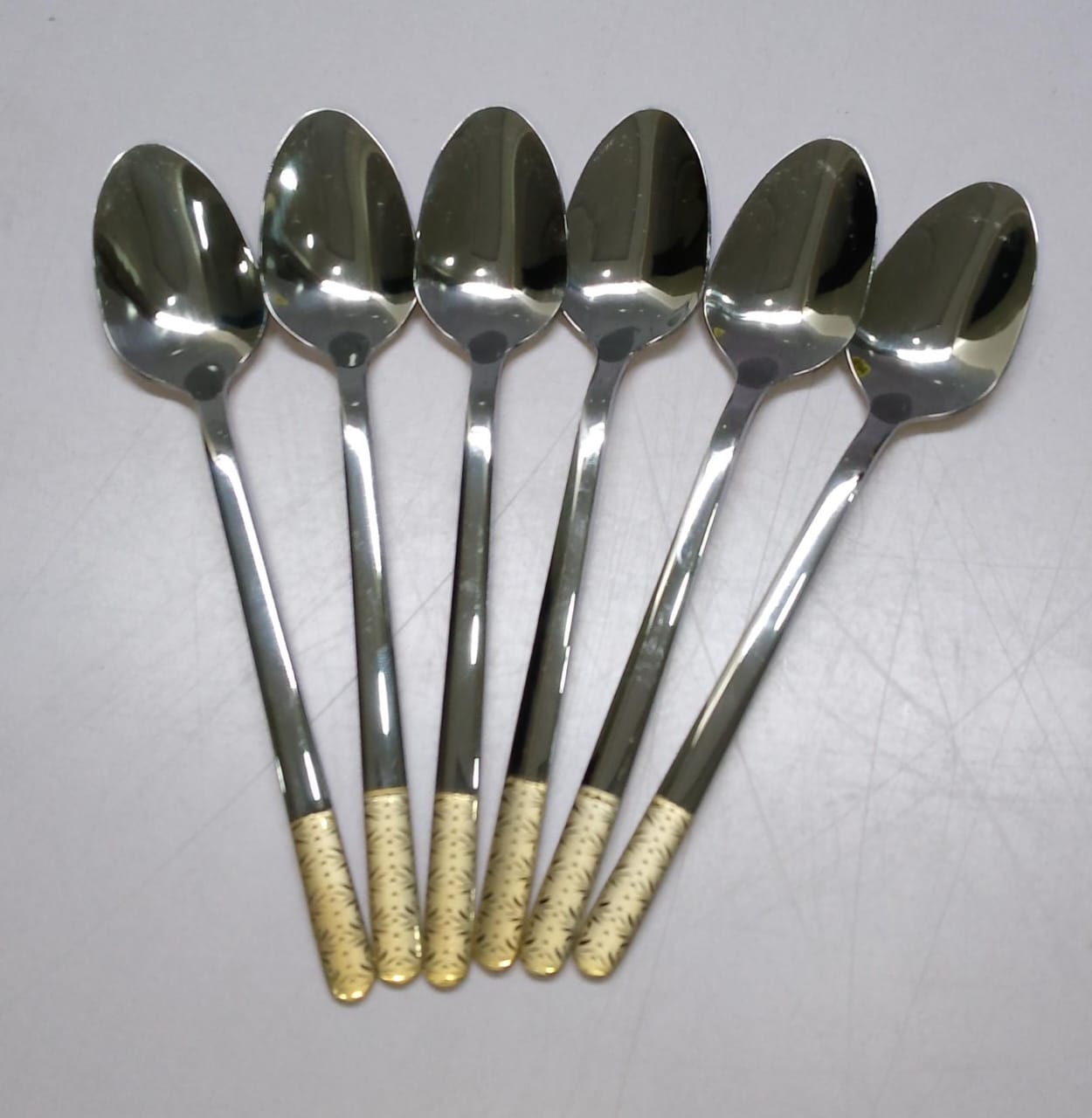 *Gold handle heavy stainless cutlery