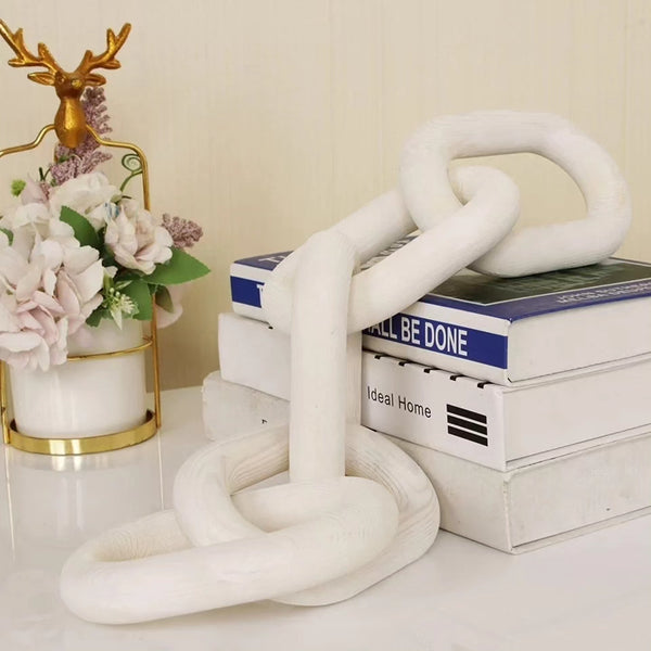 Wooden Chain Knot Décor