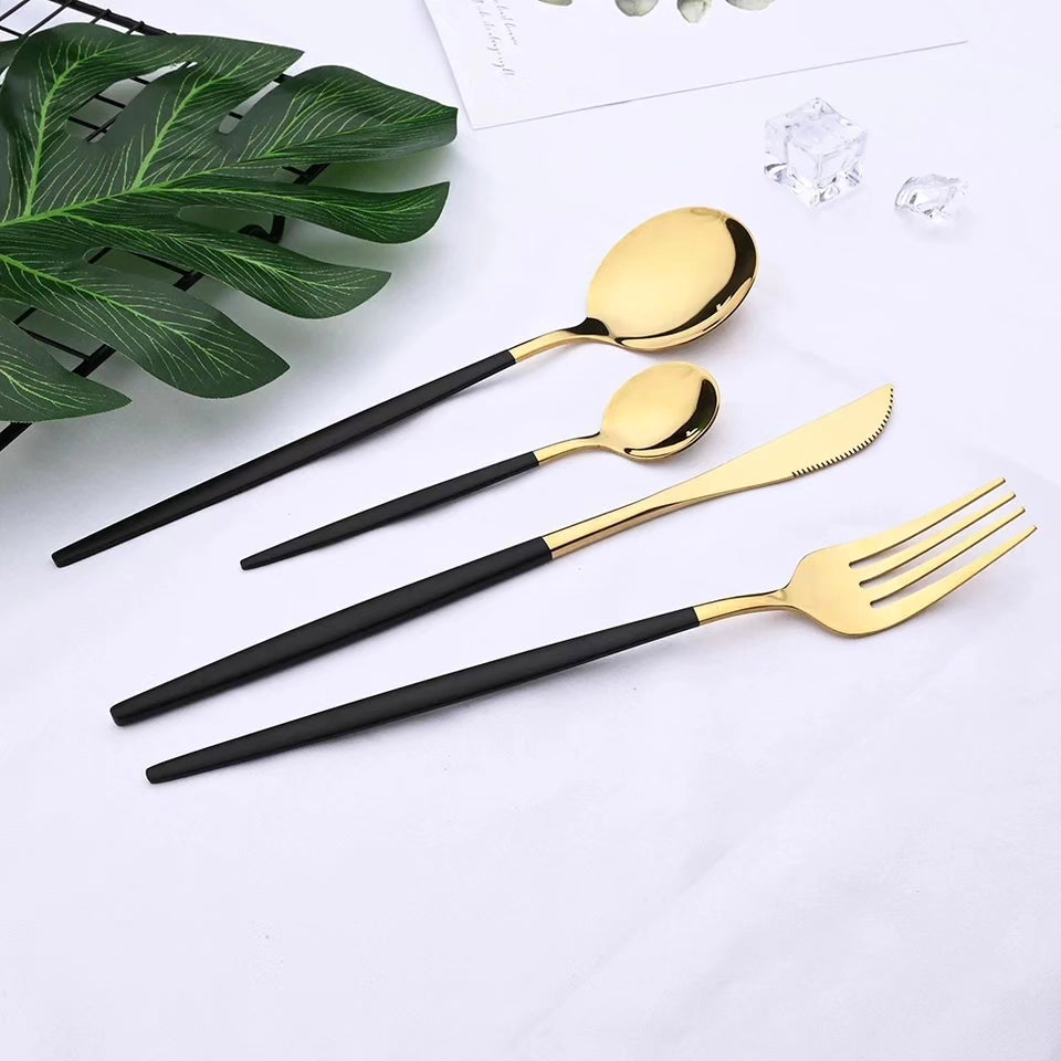 24Pc Cutlery set