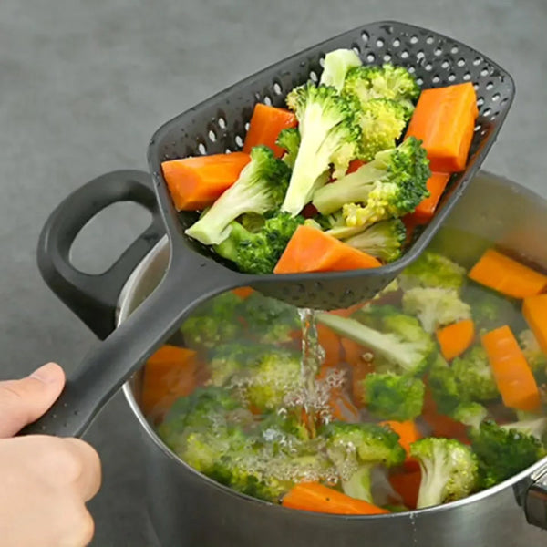 Spaghetti serving spoon