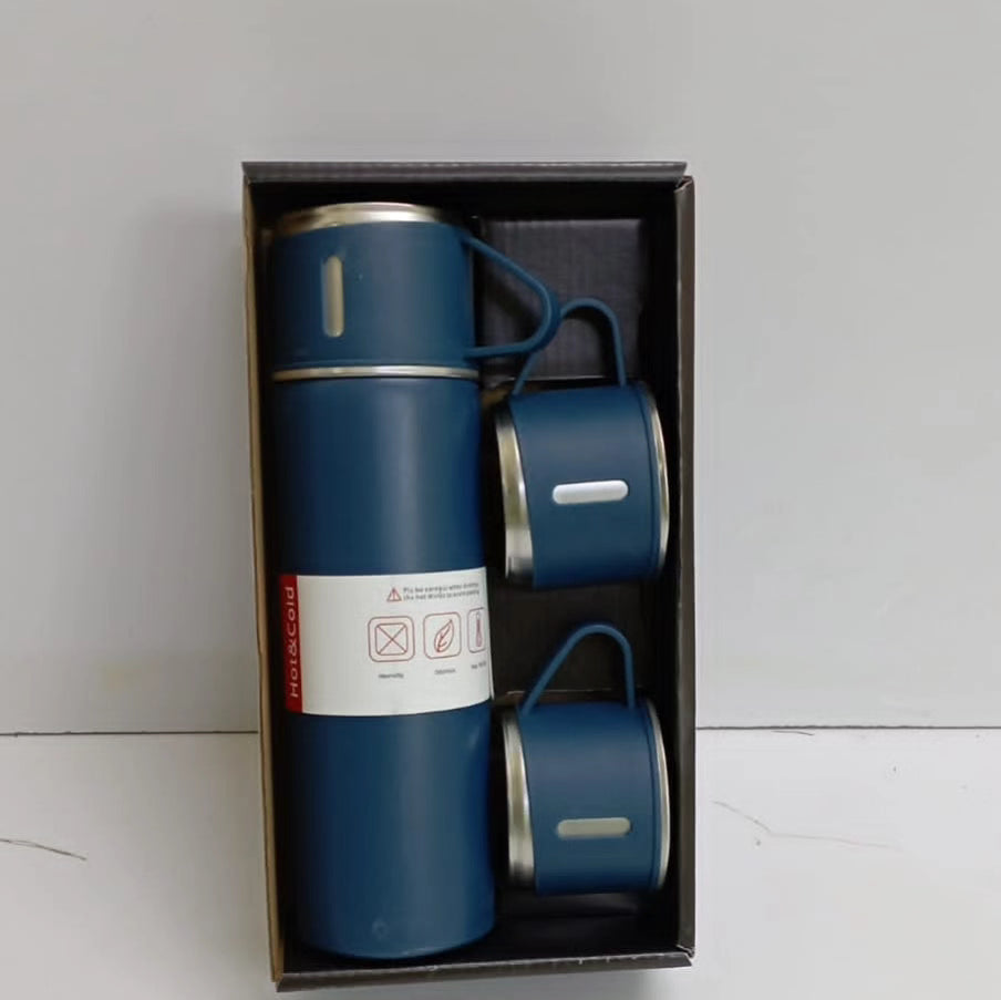 Thermal flask and cups set