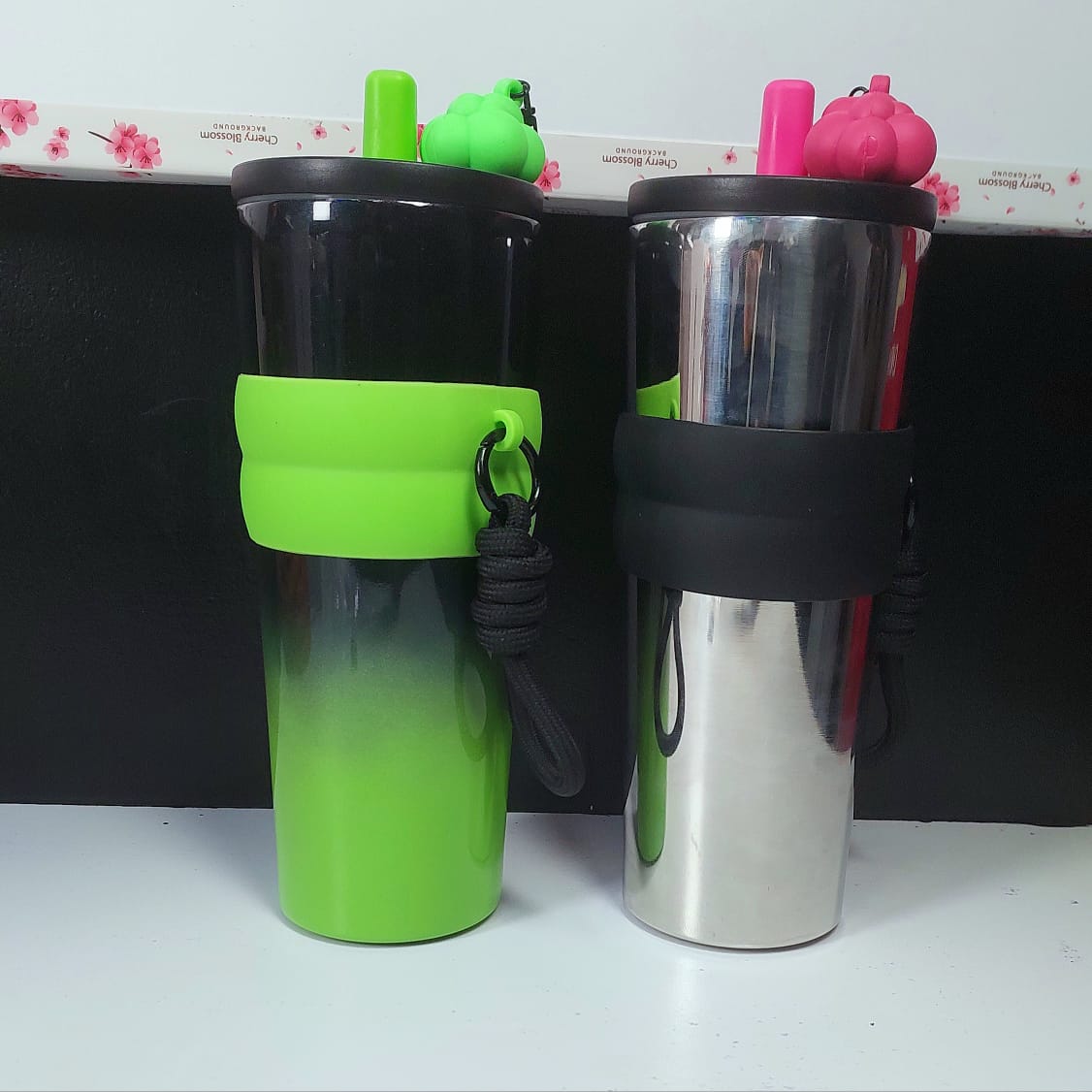 710Ml Stainless Steel Coffee Mug with straw