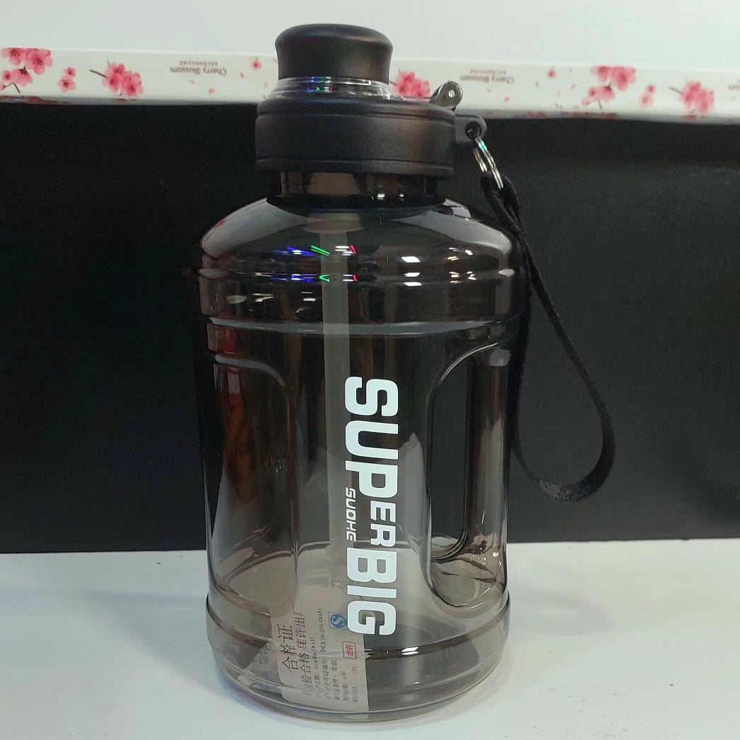 1600ml Water Bottle with Flip Lid