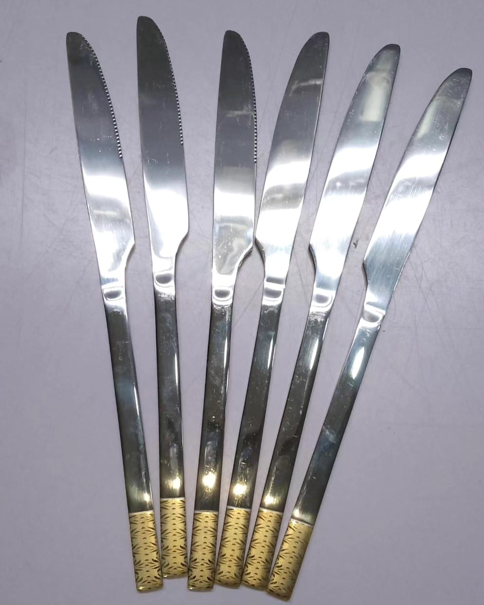 Gold tip cutlery set