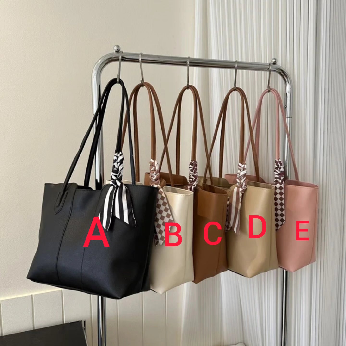 Tote bag