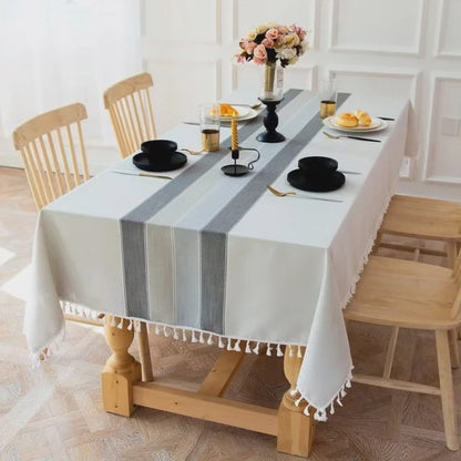 Linen table cloth