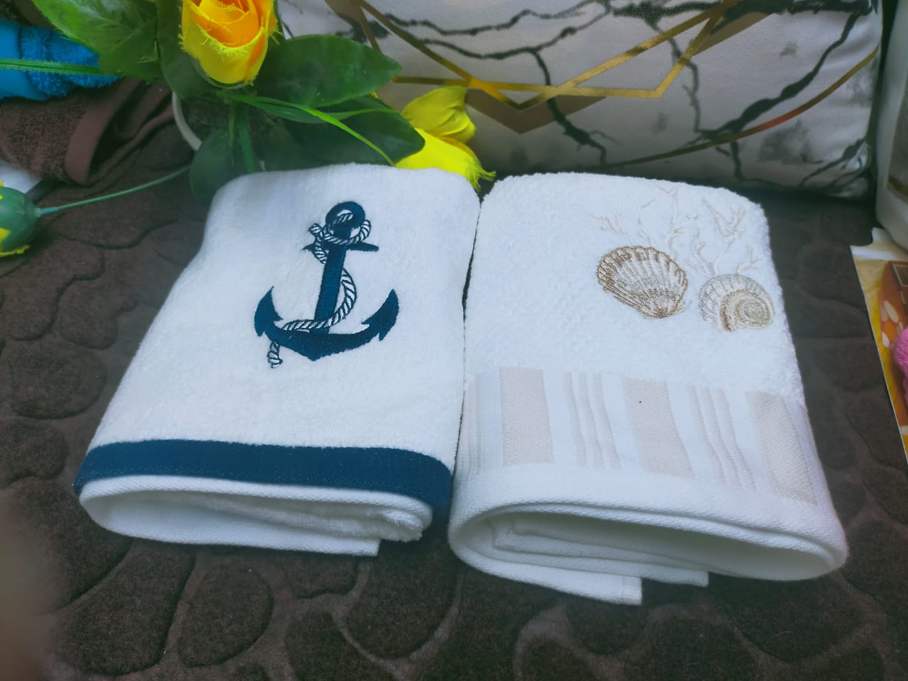 Cotton hand towels