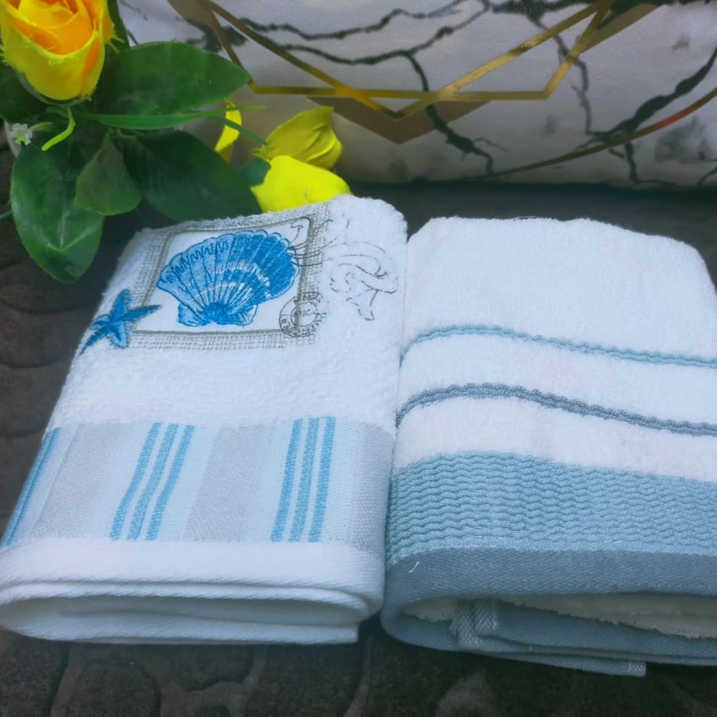 Cotton hand towels