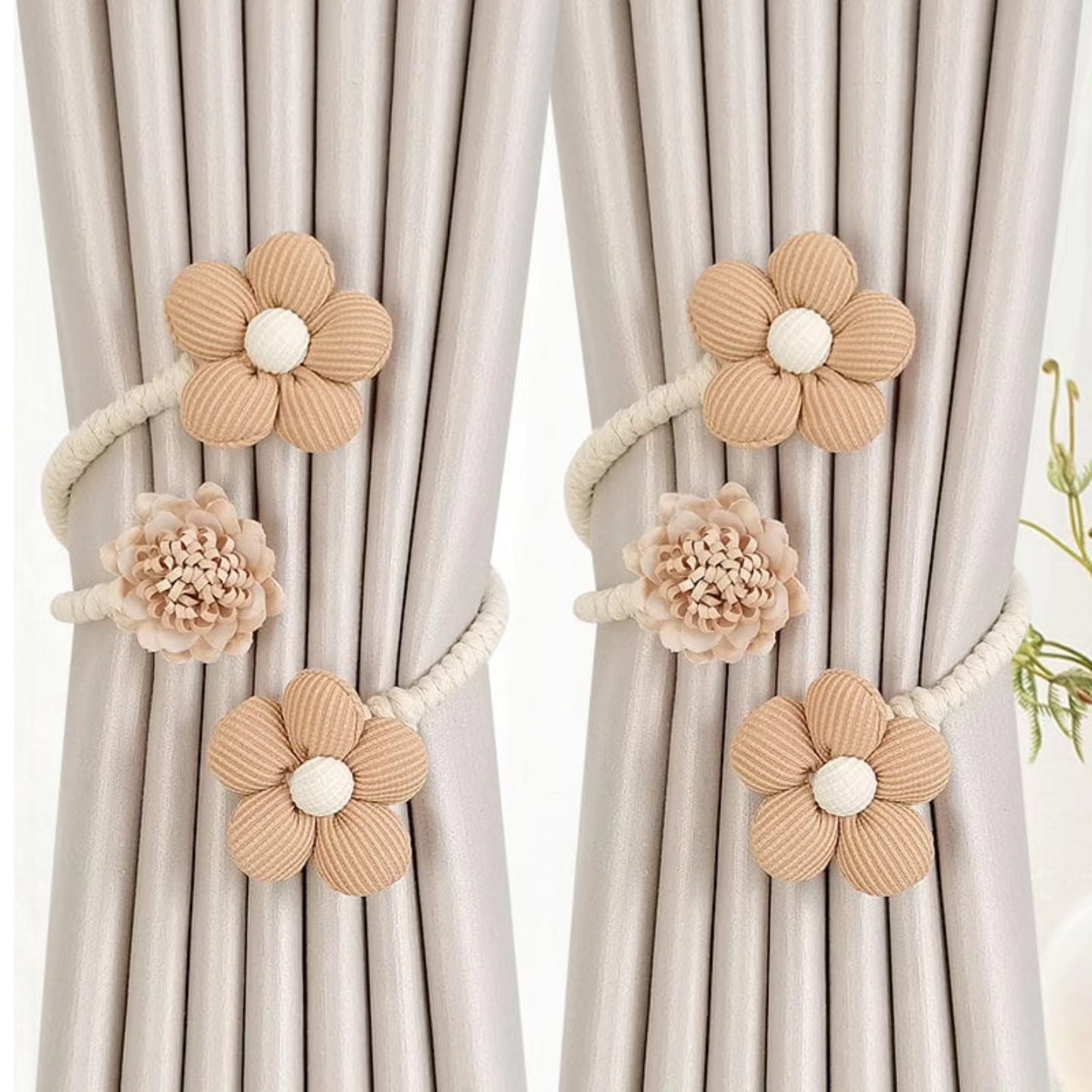 Curtain tie back