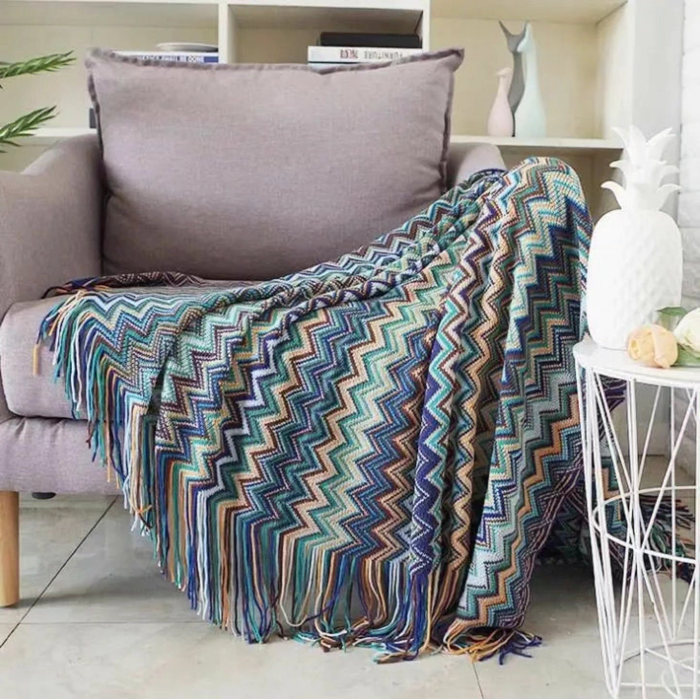 Quality Knitted Throw Blanket eith Tassel