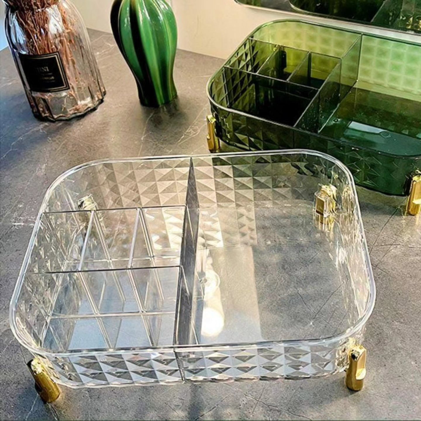 Large Capacity Multi-grid Transparent Cosmetic Organizer