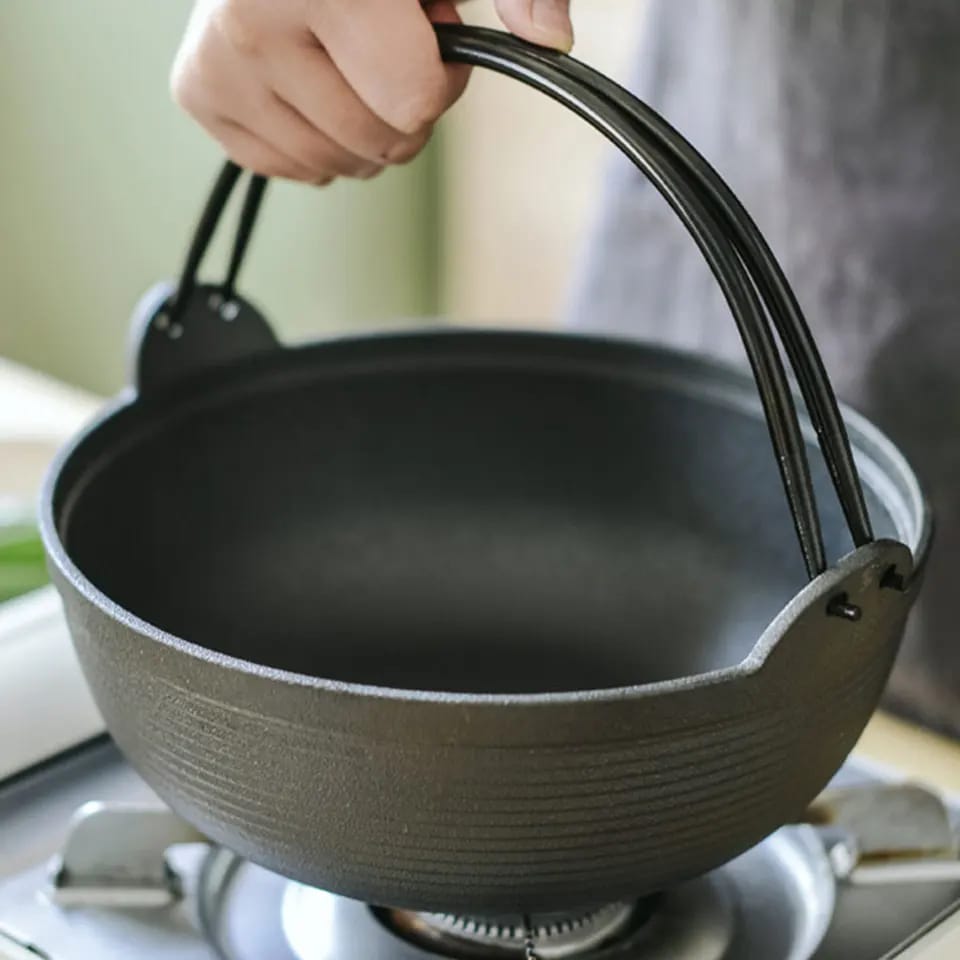 Pre-seasoned Pure Cast Iron Flat Bottom Wok with Wooden Lid