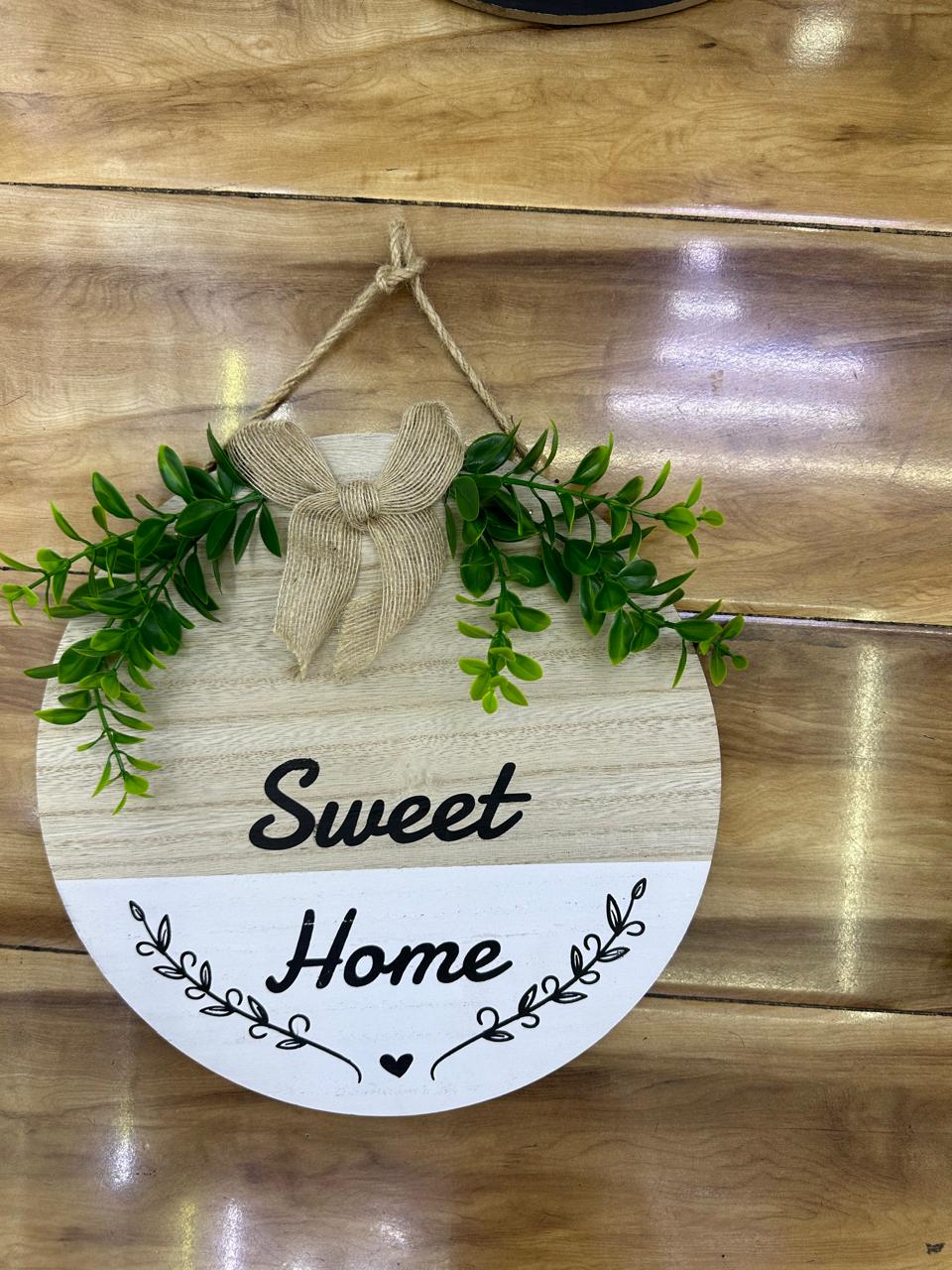 Decorative wall hanging