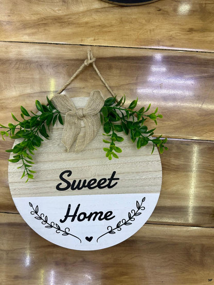 Decorative wall hanging