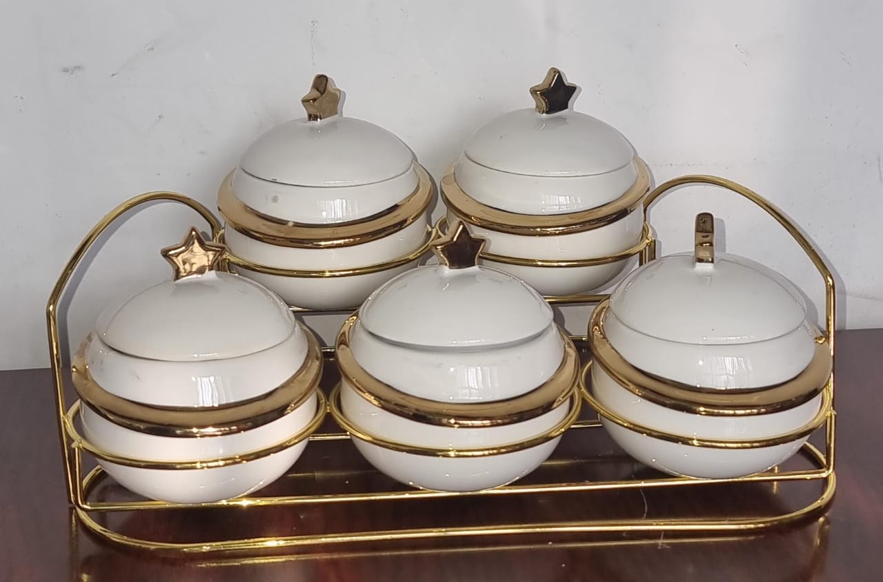 Set of 5 sugar spice set with lids and gold stand