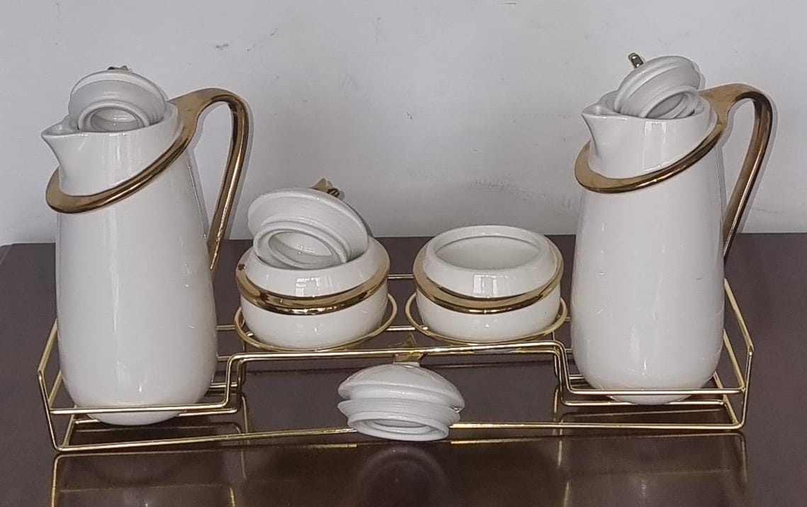 7pc Ceramic golden  set (2 jugs 840ml ; 2 sugar dishes 220ml; air tight lids)