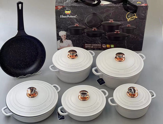 Die cast cookware set