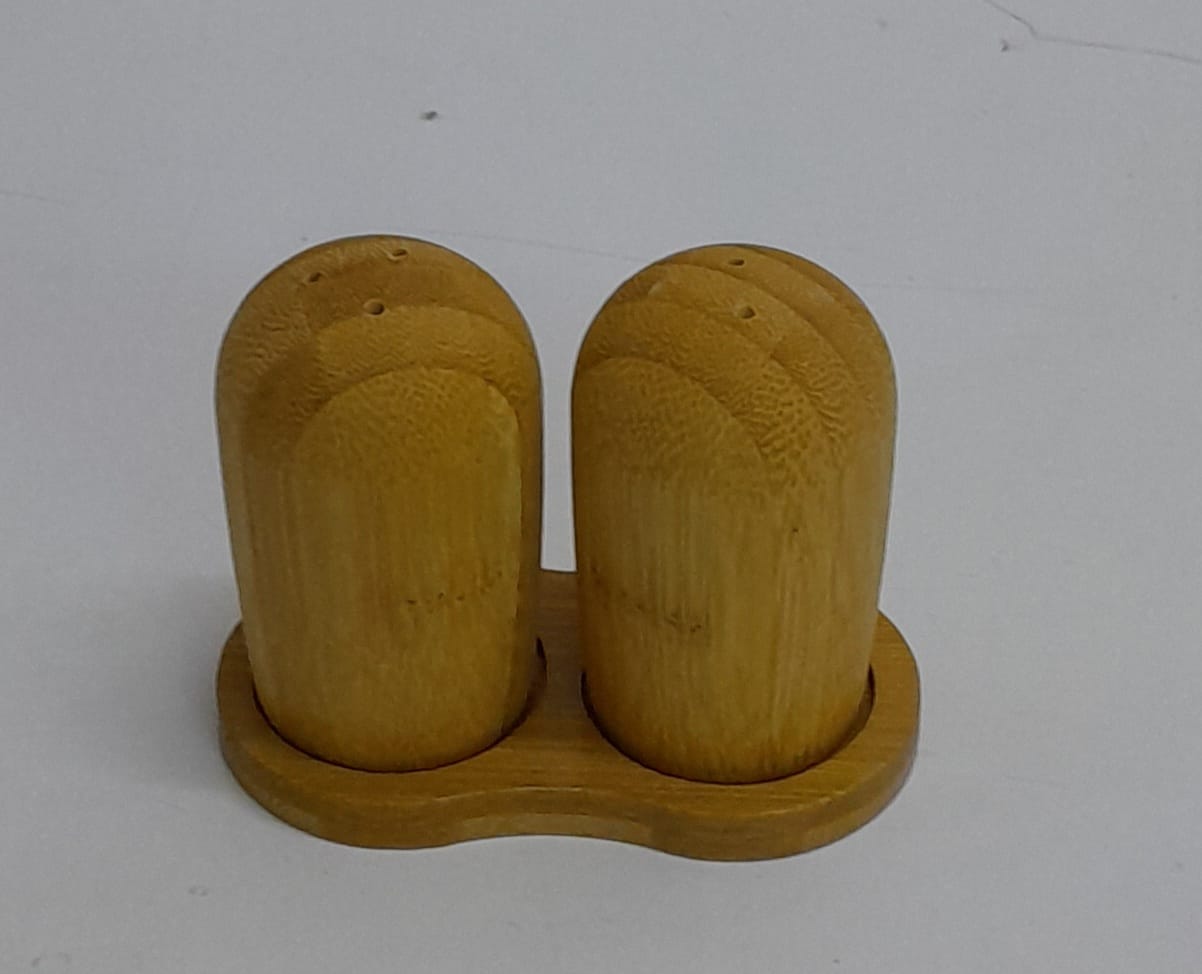 2 in 1 Bamboo salt shakers