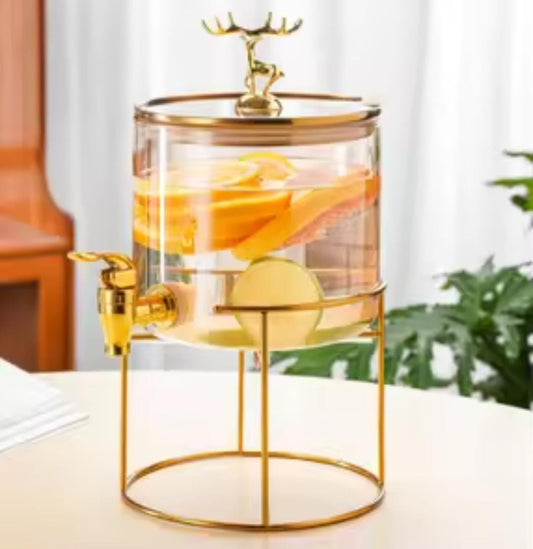 Golden juice dispenser