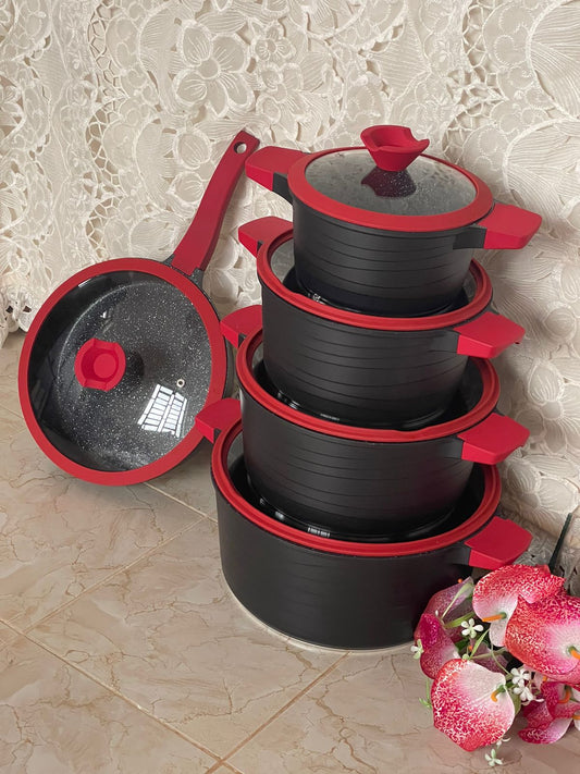 Heavy cookware set