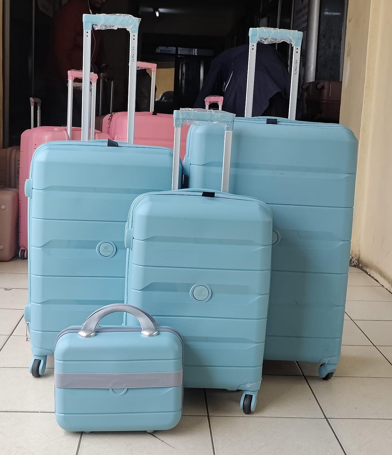 4 in 1 Suitcase