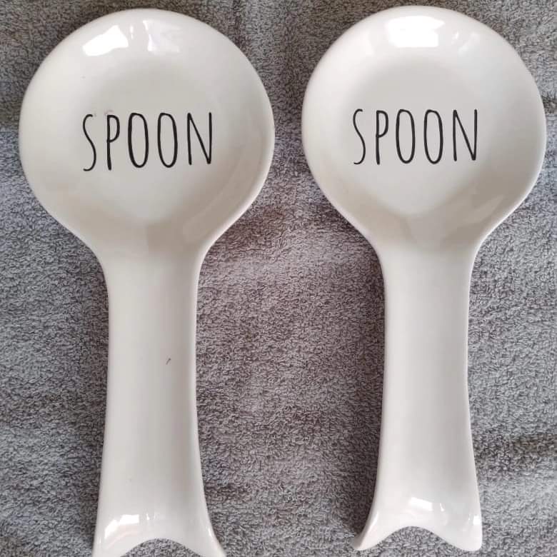 Ceramic spoon rest